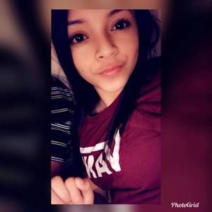 Meet your Posher, Ayleen